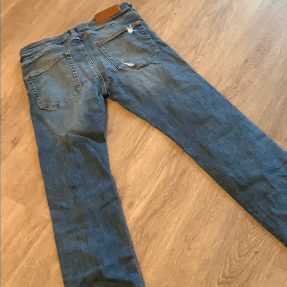 Ripped jeans